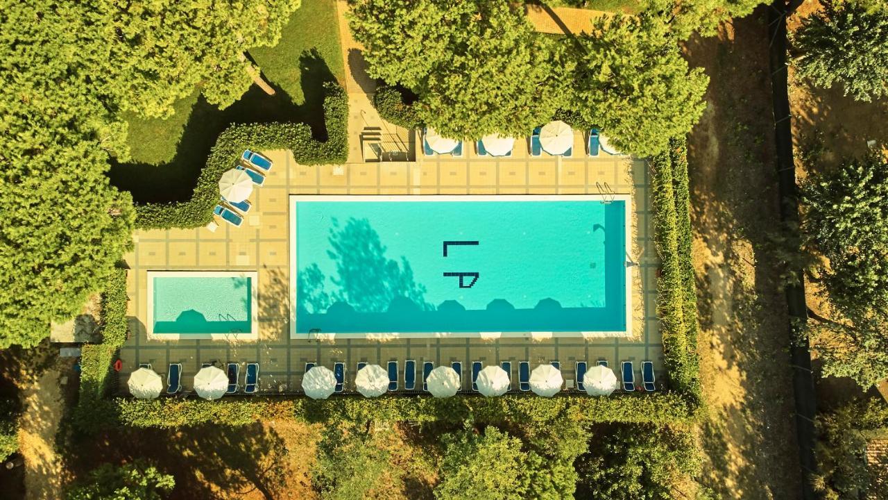 Aparthotel La Pineta Lido di Jesolo Exterior photo